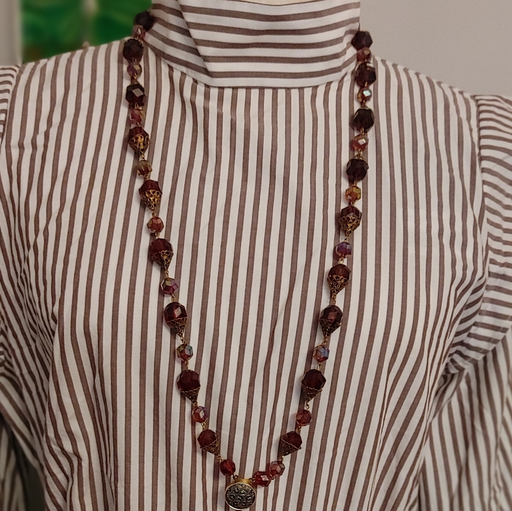 Versatile Gold Tone And Sim Ruby Red Beaded Neckl… - image 3